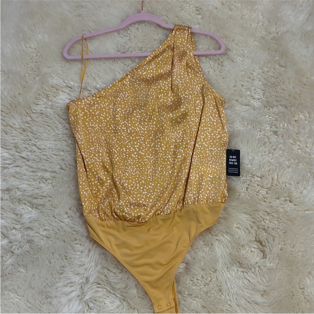 Express Yellow Polka Dot One-Shoulder Bodysuit